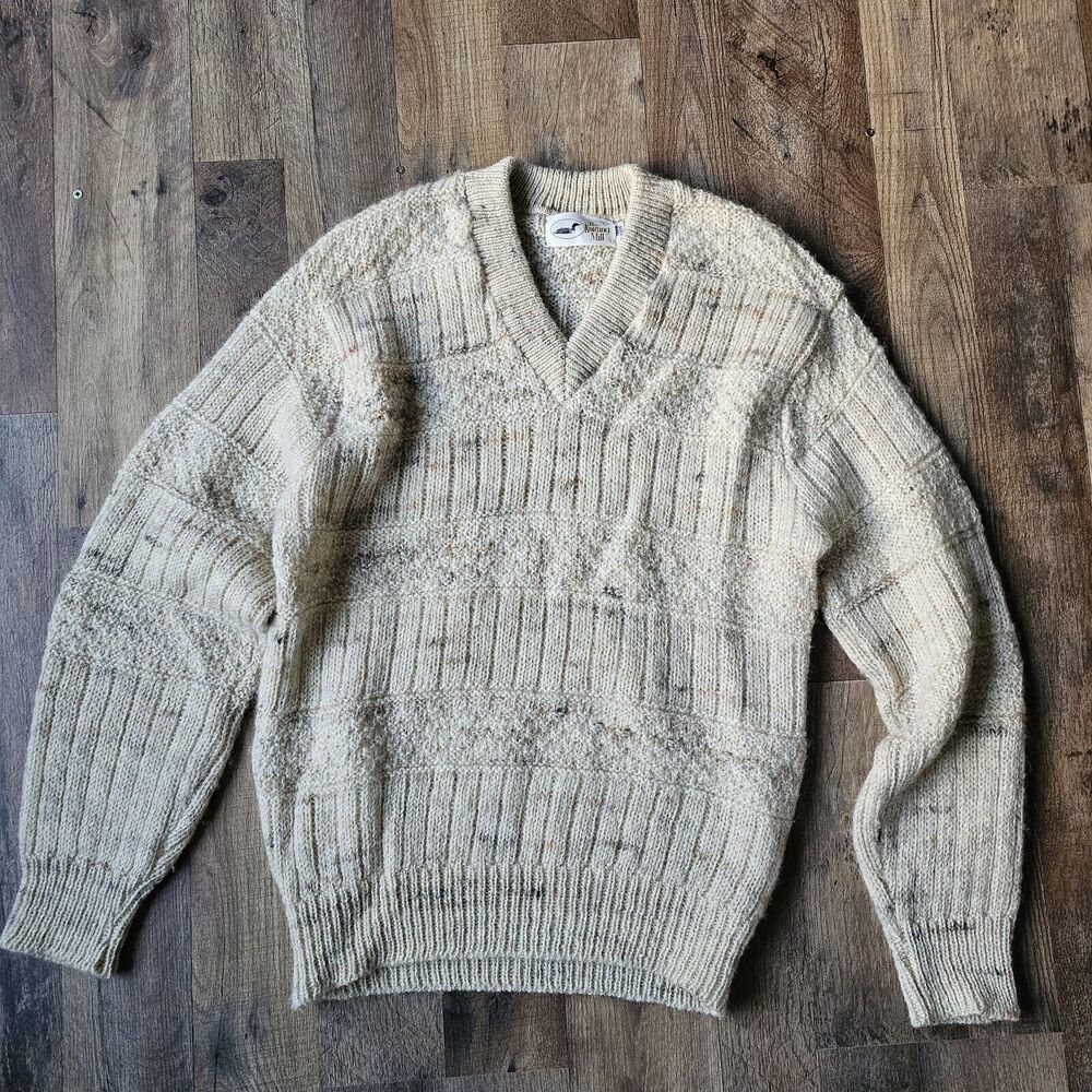 Vintage 70s 80s The Knitting Mill 100% Wool V Neck Sweater EUC Grunge Preppy